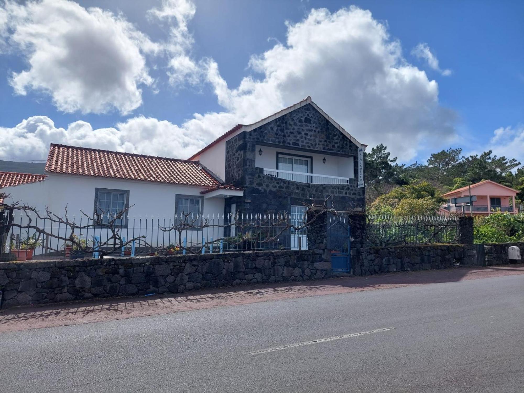 Alojamentos A Buraca São Roque do Pico Exterior foto